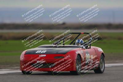 media/Jan-14-2023-CalClub SCCA (Sat) [[d2757389b8]]/Group 6/Race (Sunset)/